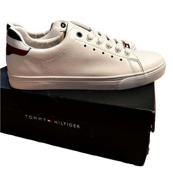 Tommy Hilfiger - Women's Loto White Ii Sneaker - Size 8.5 M - Picture 2 of 6